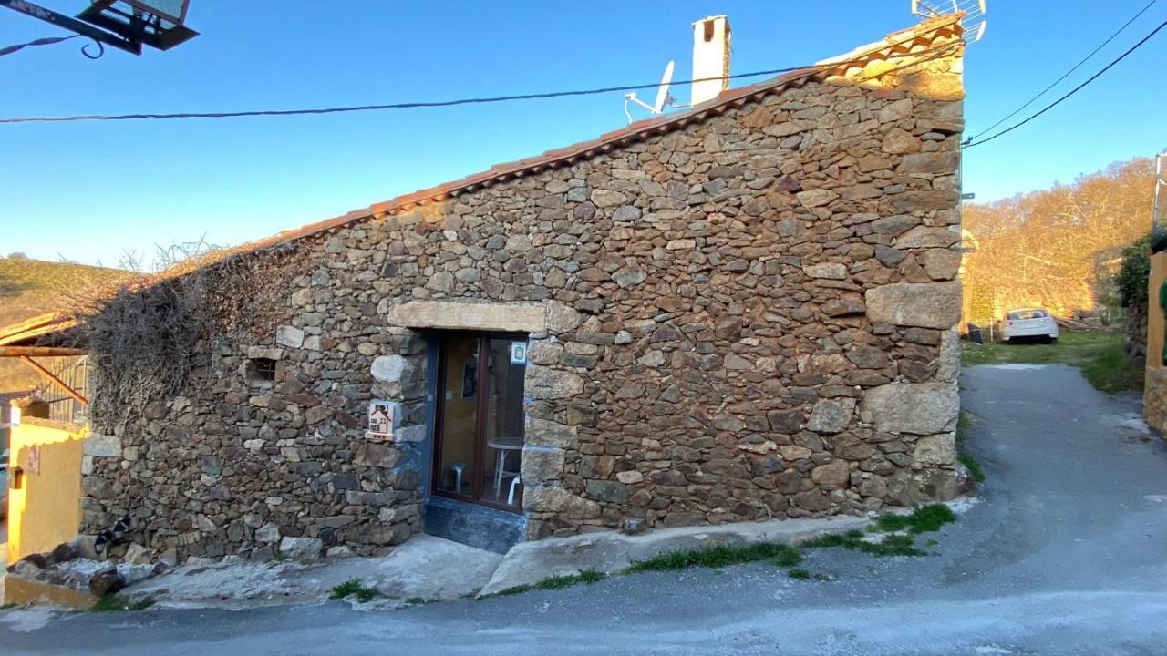 Villa Atardecer En Gredos 2 à San Bartolomé de Tormes Extérieur photo